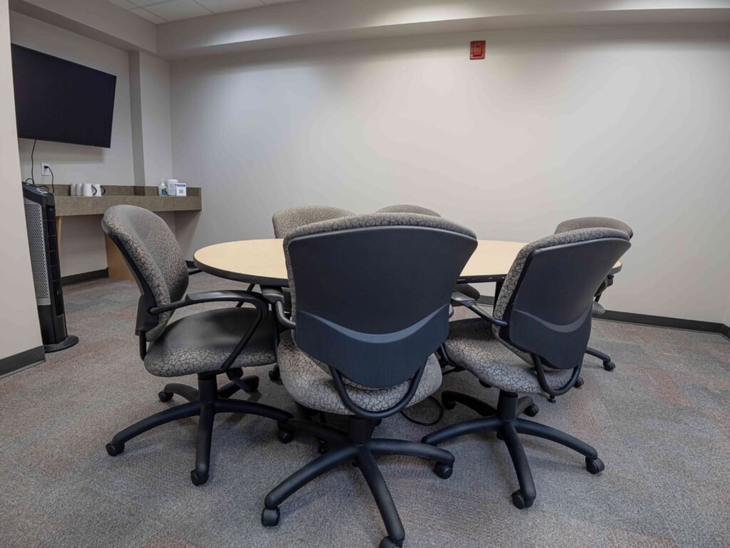 SuiteWorks Meeting Room-2